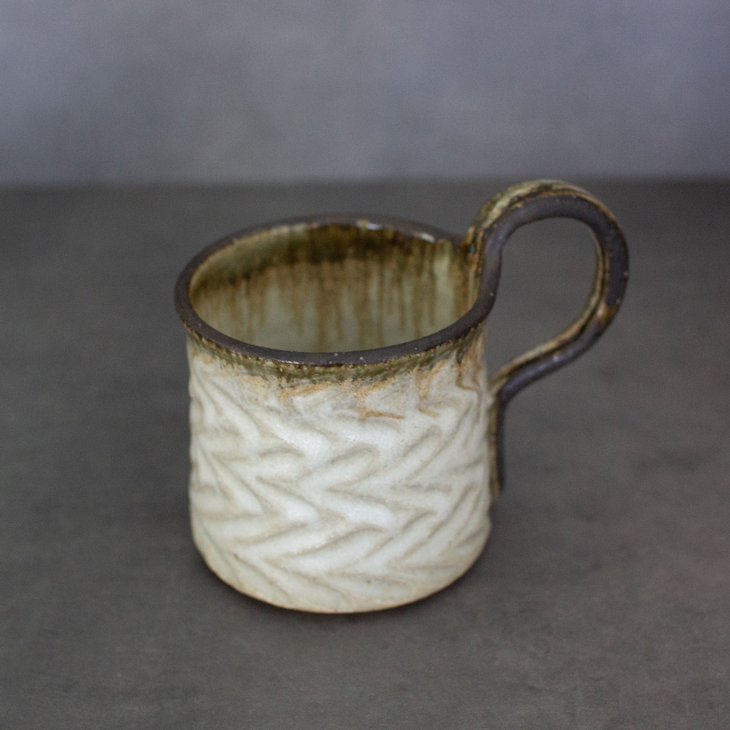 上手マグカップ【藤原純】 | Elena Tokyo（絵れ菜Tokyo）