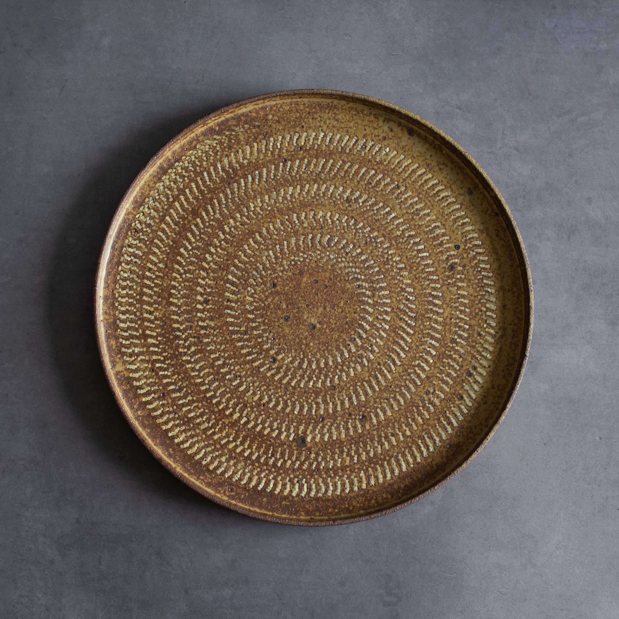 美品 利山造 干裂文 常滑焼 三足 水盤 花生 直径31cm 美品 利山造 干裂文 常滑焼 三足 水盤 花生 直径31cm 2025