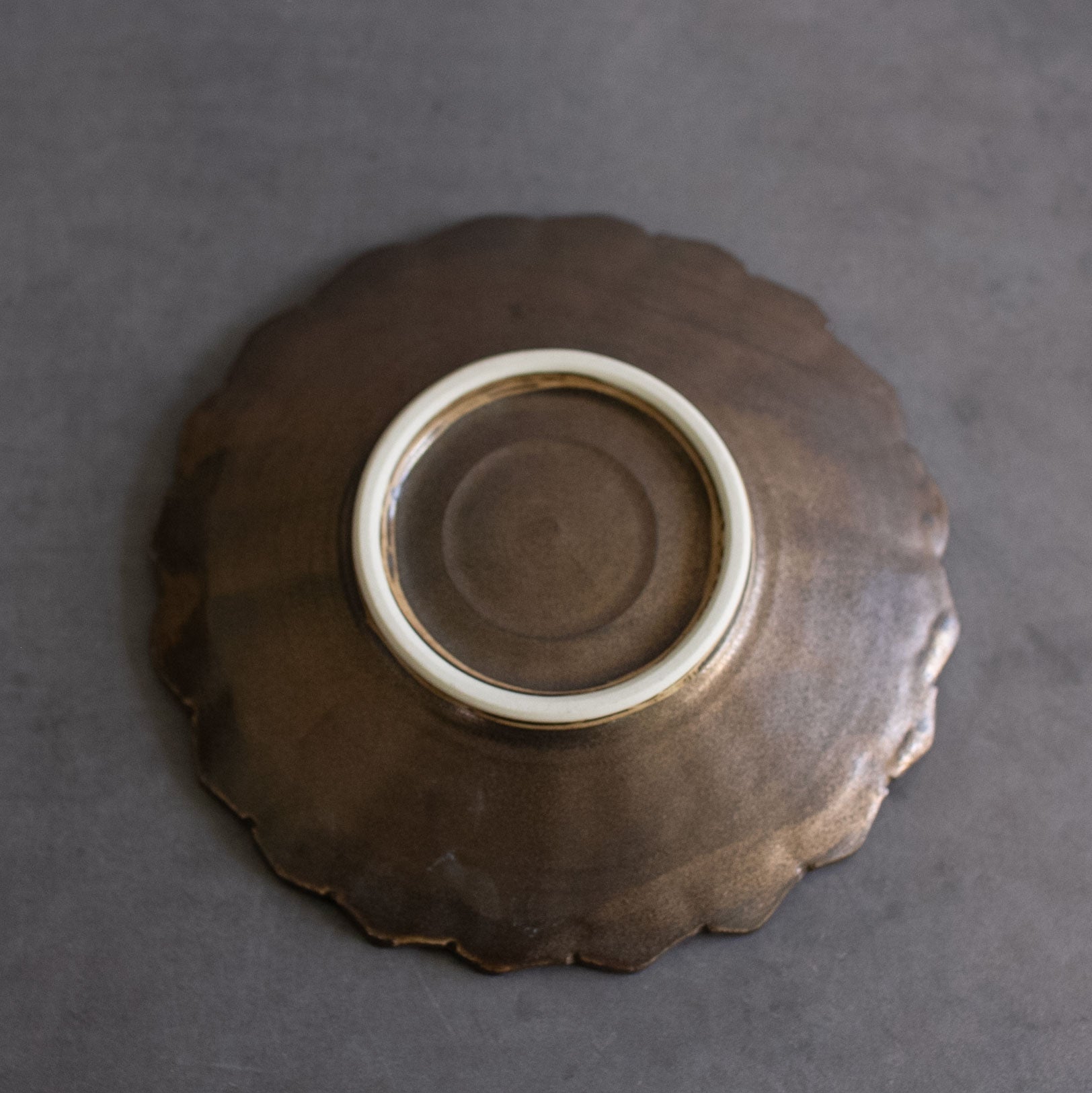 ダリア 五寸皿【前田麻美】 | Elena Tokyo（絵れ菜Tokyo）