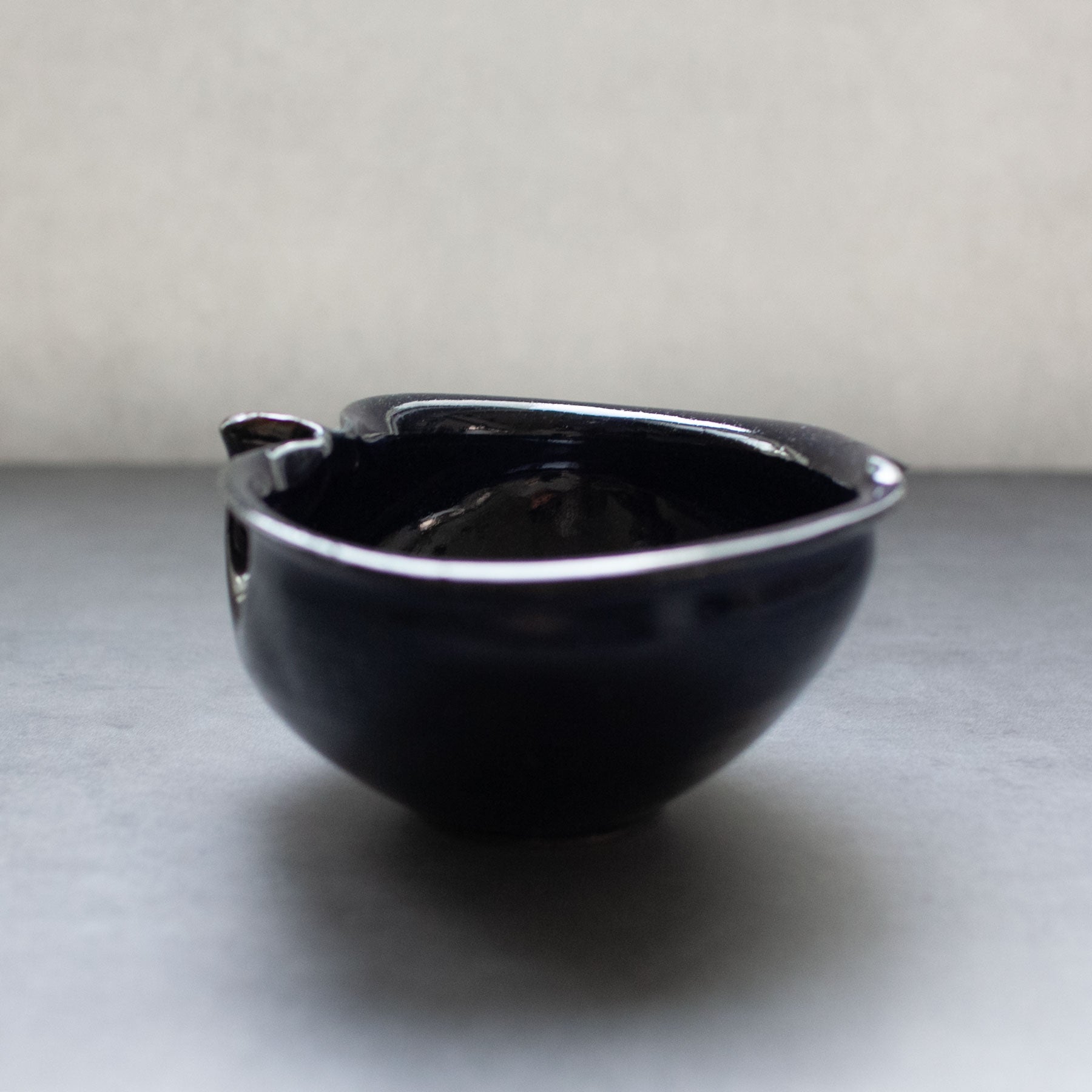 りんご鉢（小）【古谷製陶所】 | Elena Tokyo（絵れ菜Tokyo）